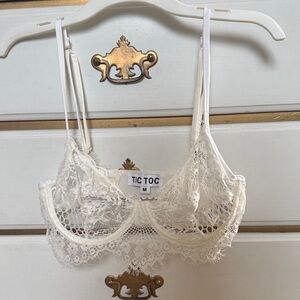 Women's Lace Bralette - White